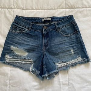 Refuge Denim Distressed Shorts Size 4